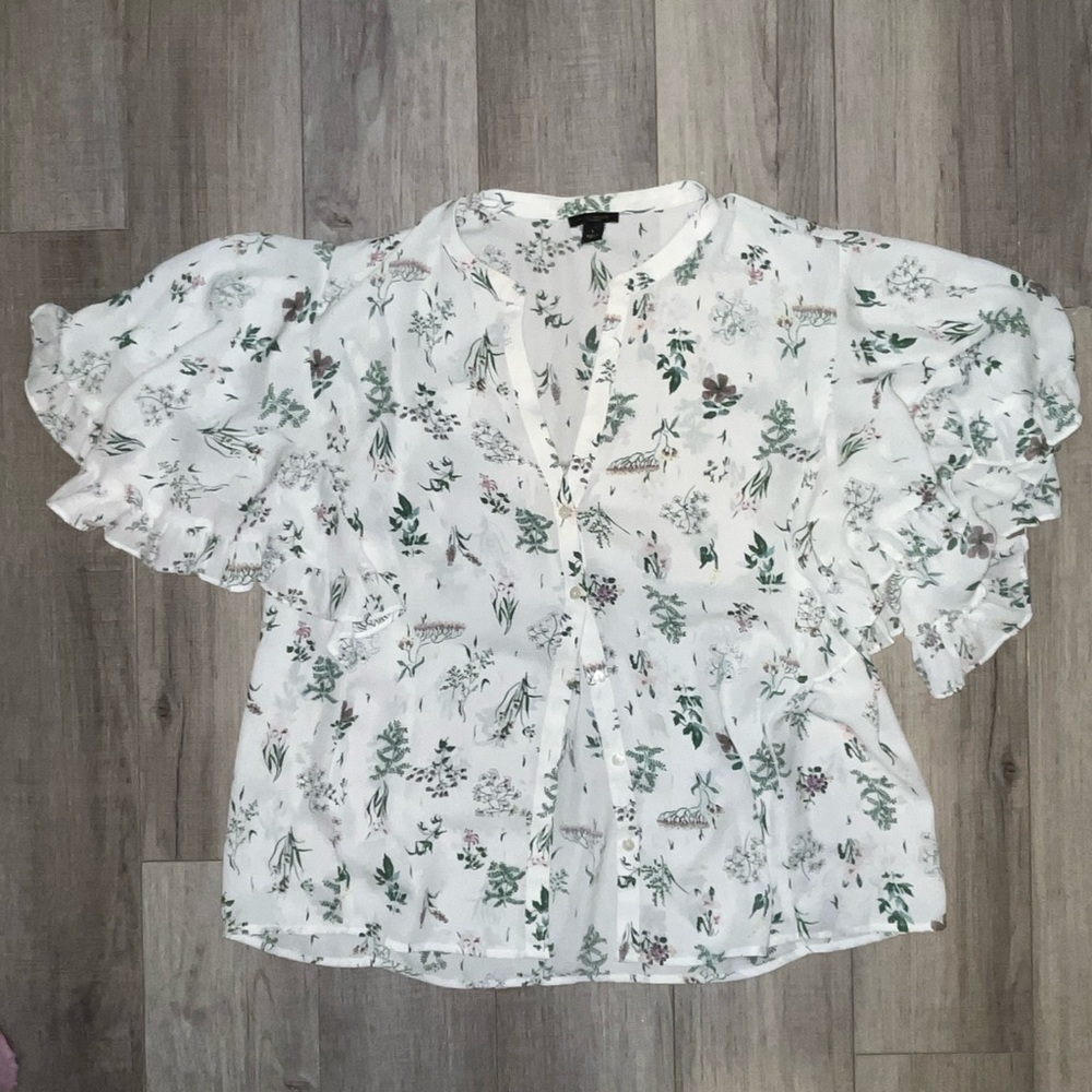 Ann Taylor FactoryWhite Floral Ruffle Sleeve Blouse – Elegant & Feminine, Size L